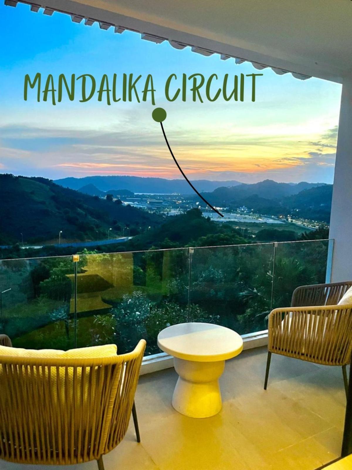 Truntum Boutique Mandalika Otel Kuta  Dış mekan fotoğraf